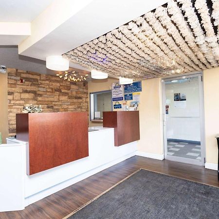 Days Inn By Wyndham Dayton Huber Heights Northeast Extérieur photo